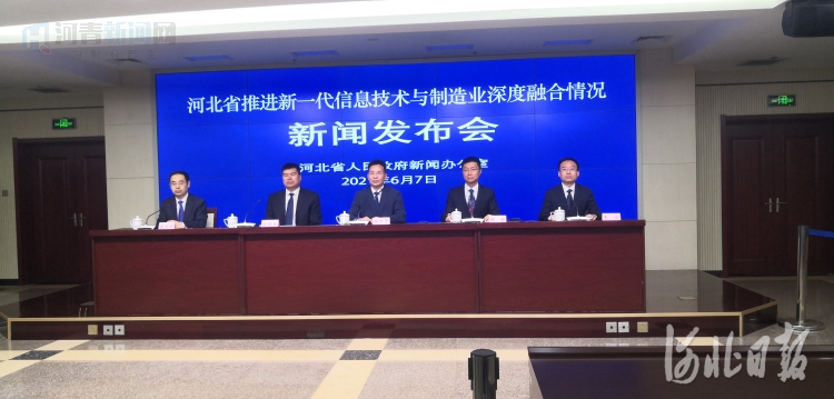 互聯網+新聞業(互聯網新聞業顛覆了)