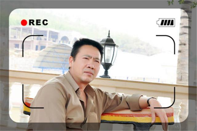 包含人到中年網站建設的詞條