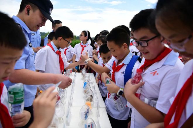 鹽城禁毒小程序開發(fā)(鹽城禁毒小程序開發(fā)招聘)