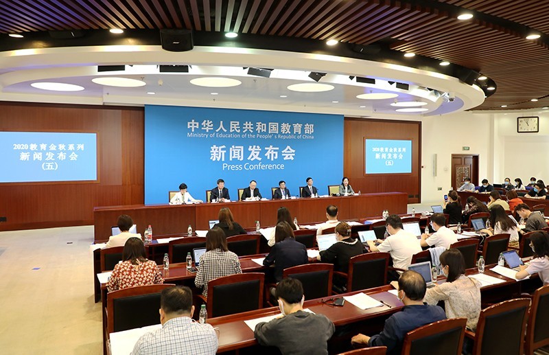 小學互聯(lián)網新聞發(fā)布會(關于小小新聞發(fā)布會的新聞)