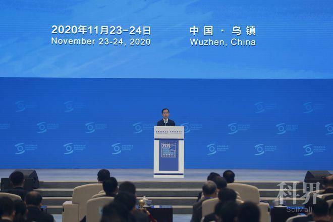 互聯(lián)網(wǎng)新聞大咖有哪些(互聯(lián)網(wǎng)新聞大咖有哪些名字)