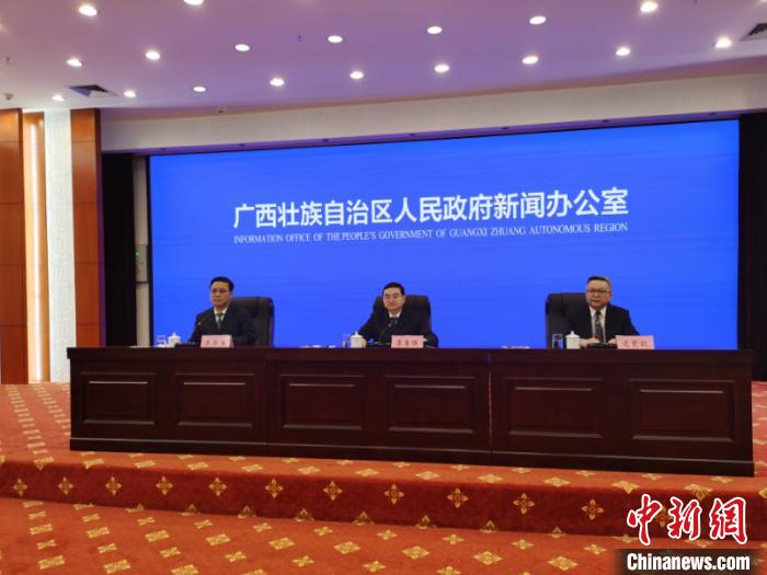 廣西互聯網上線新聞發布會(投資20億元的廣西新媒體中心)