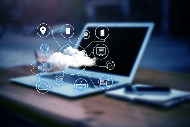 互聯(lián)網(wǎng)的社會(huì)風(fēng)向(互聯(lián)網(wǎng)存在的社會(huì)性問題)